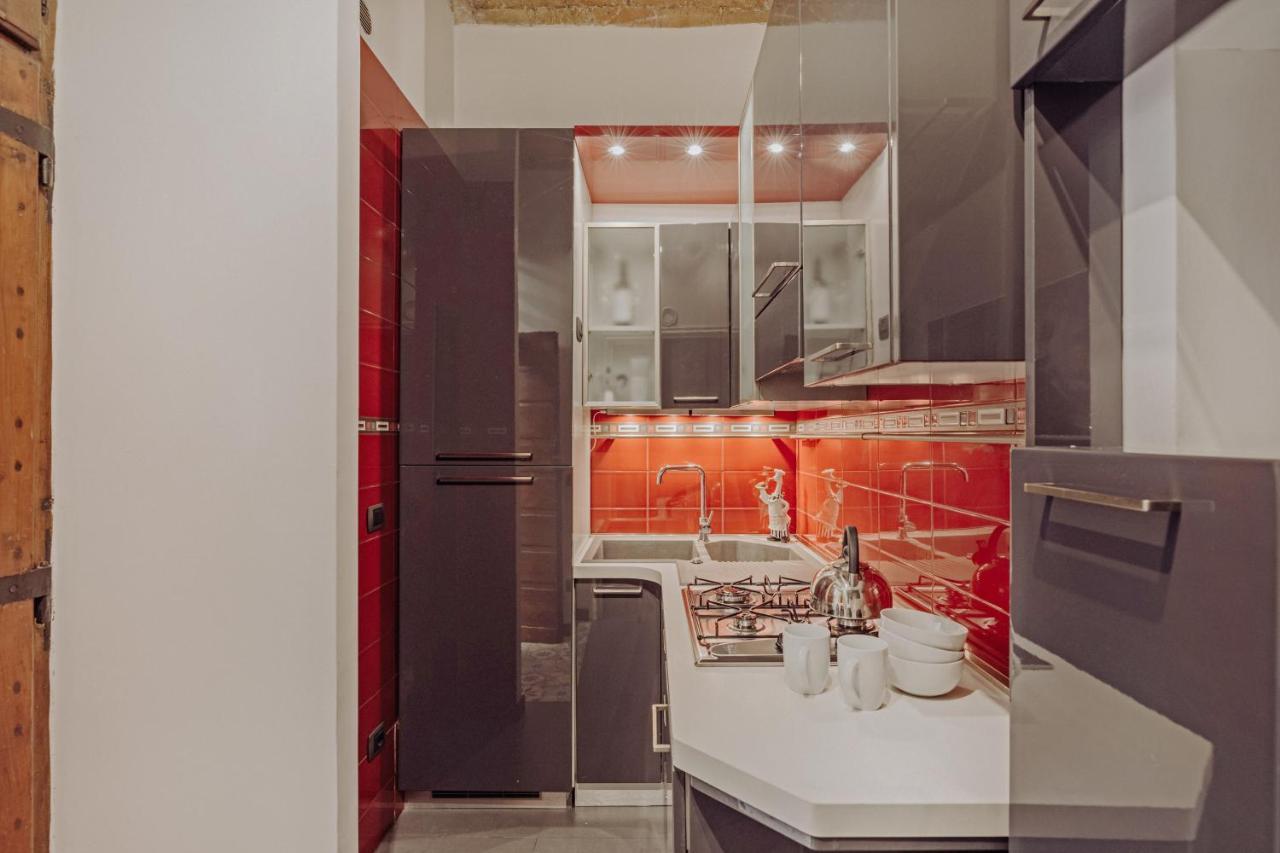רומא Via Dei Cappellari Apartments מראה חיצוני תמונה