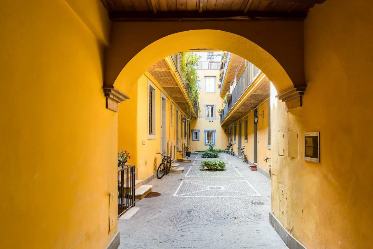 רומא Via Dei Cappellari Apartments מראה חיצוני תמונה
