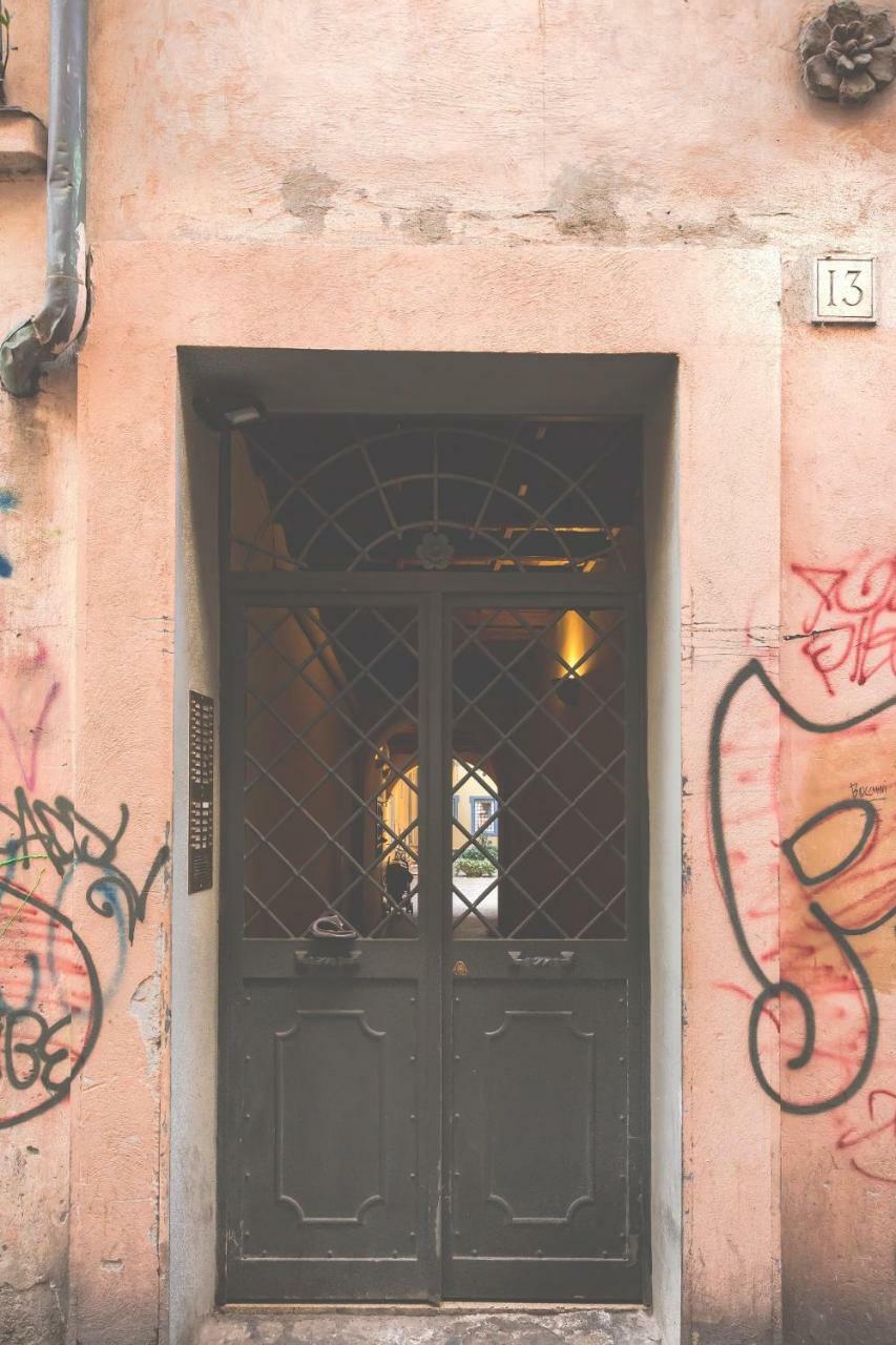 רומא Via Dei Cappellari Apartments מראה חיצוני תמונה